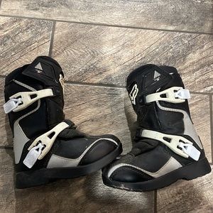 Comp 5 Fox racing boots little kid size 12